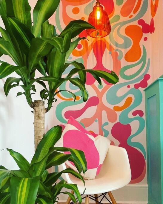Colourful Apartment In Margate KENT Eksteriør bilde