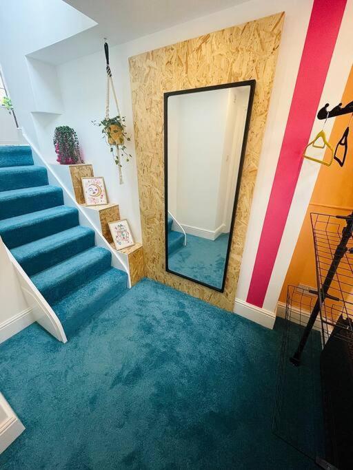 Colourful Apartment In Margate KENT Eksteriør bilde