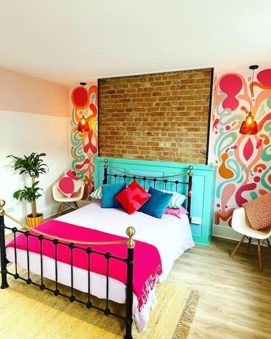 Colourful Apartment In Margate KENT Eksteriør bilde
